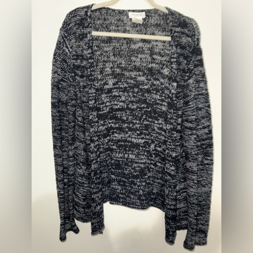 Jones New York Black and White Knit Cardigan